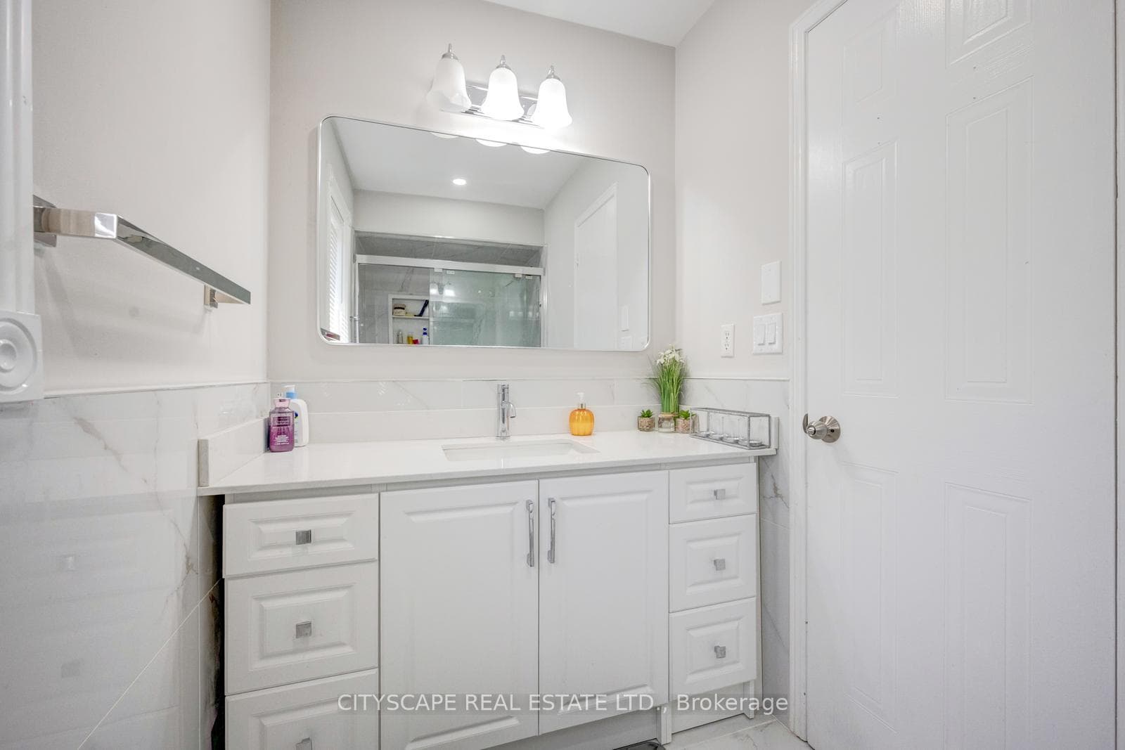 65 Mullis Crescent photo 21