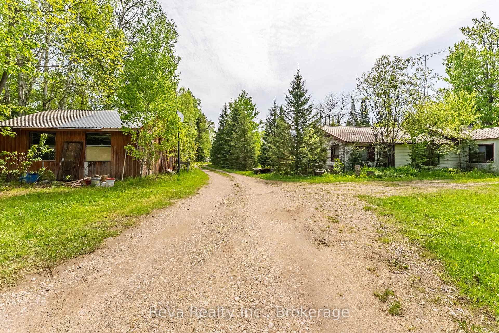 1535 North Baptiste Lake Road photo 3