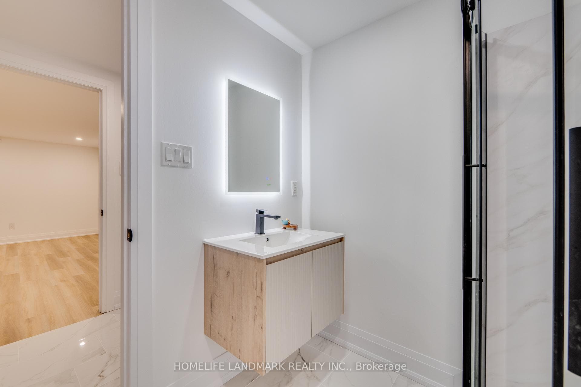 2535 valencia Road photo 33