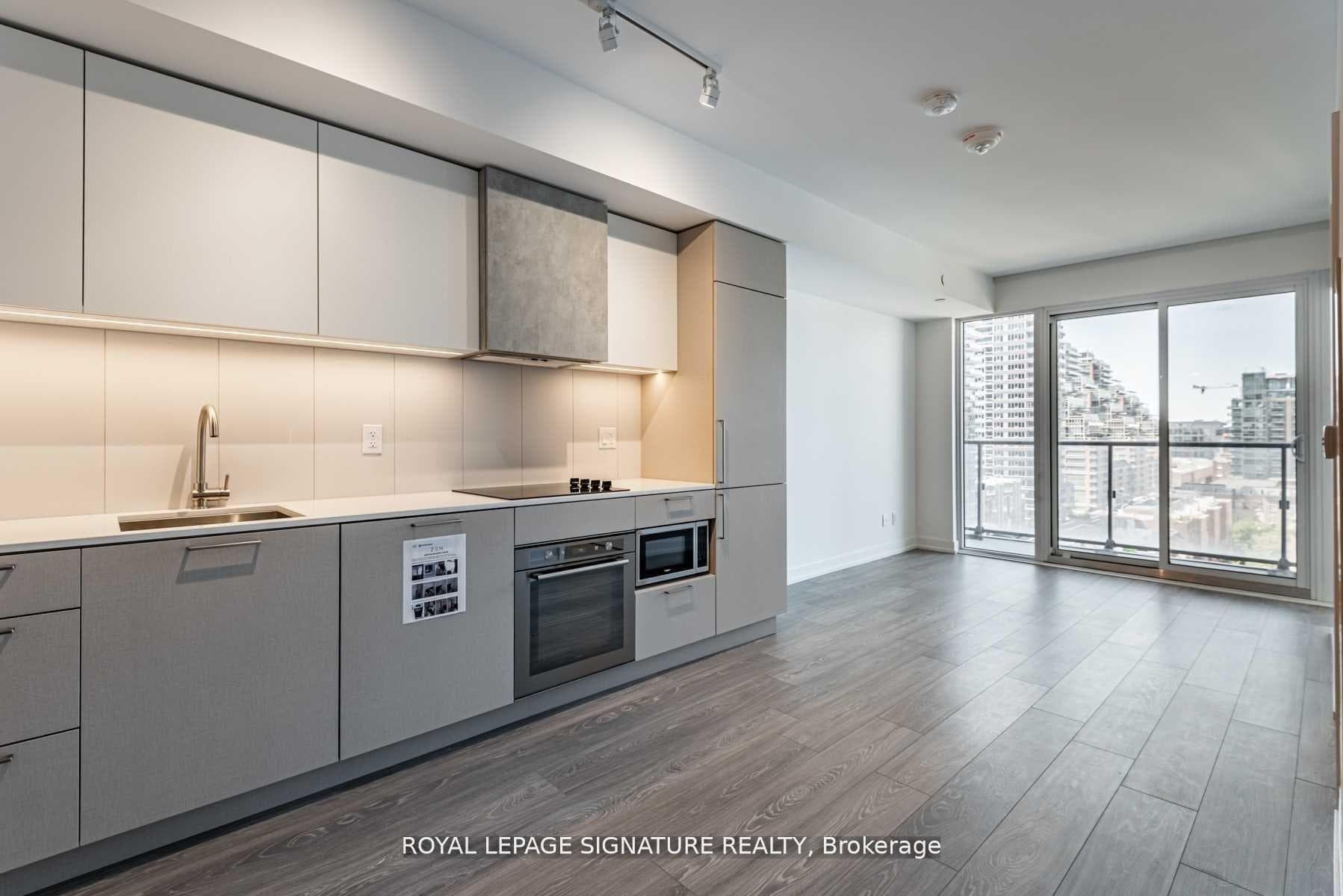 19 Western Battery Road Unit 1516 photo 1