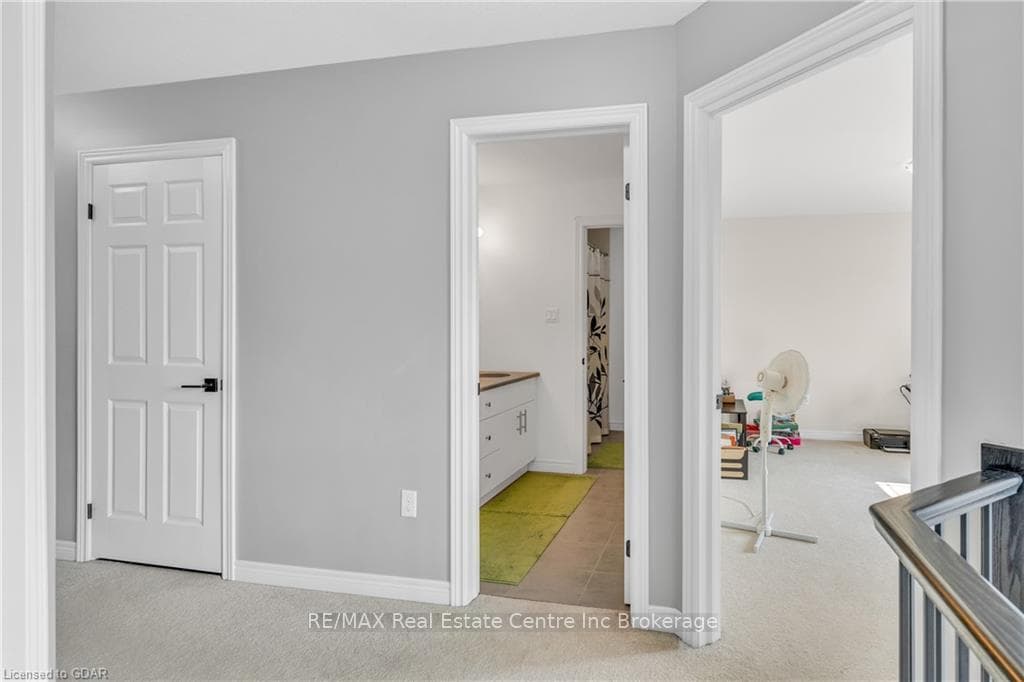 104 KIRVAN Drive photo 28