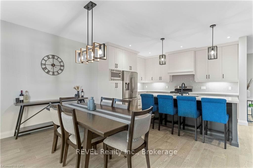 18 PURSEL Street photo 14