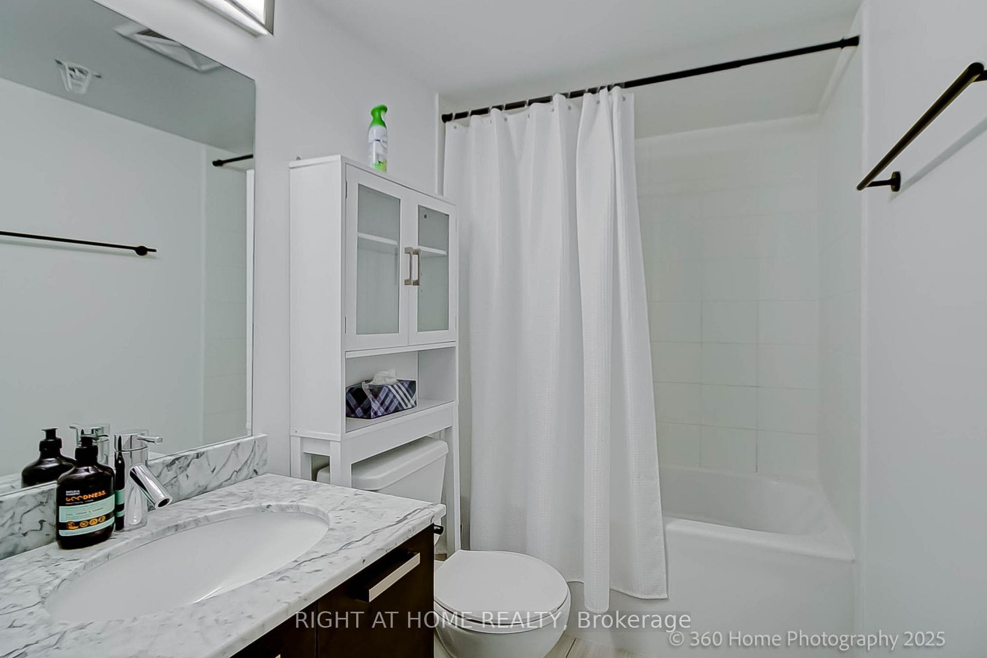 36 Lisgar Street Unit 306 photo 13