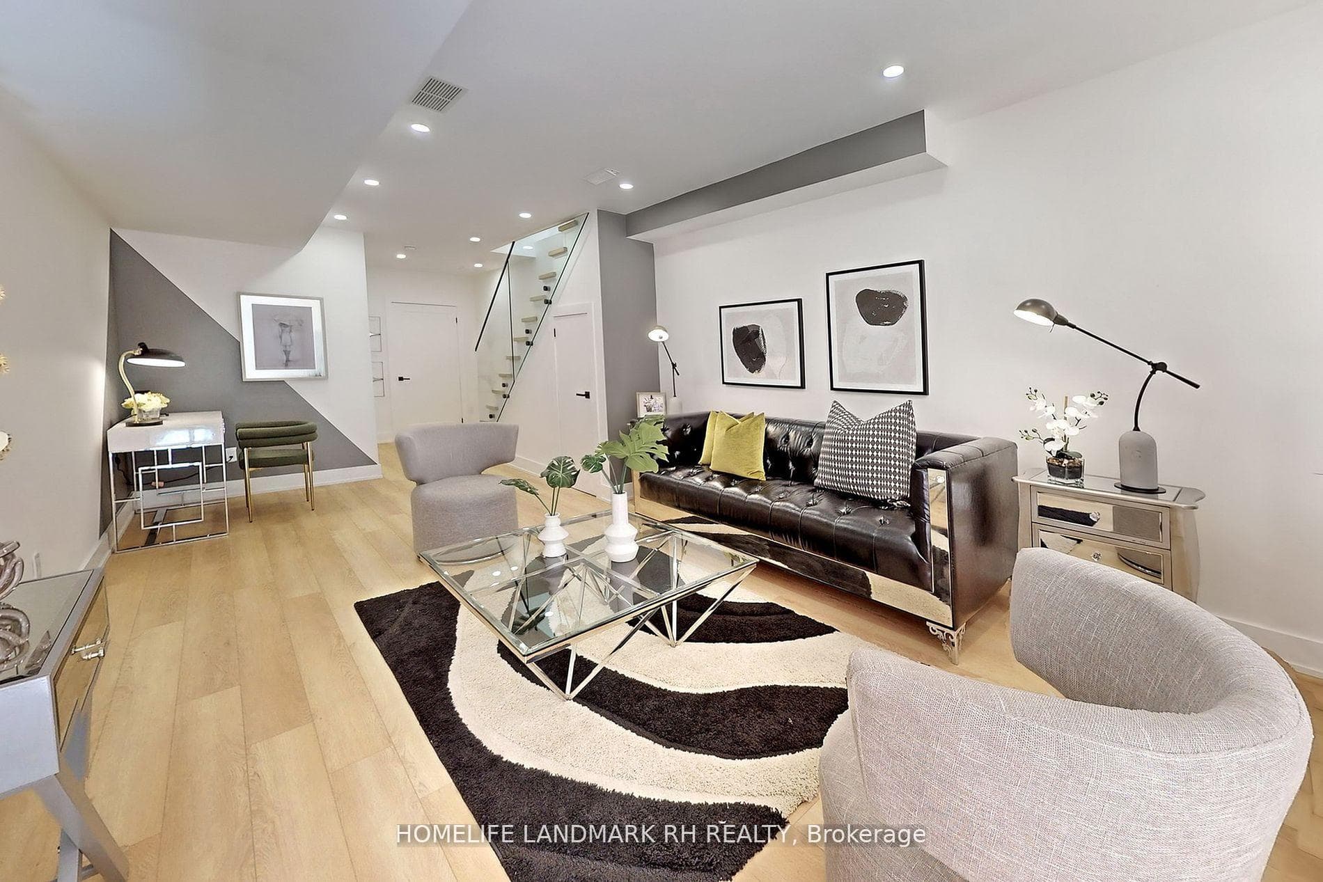 168 Lansdowne Avenue photo 30