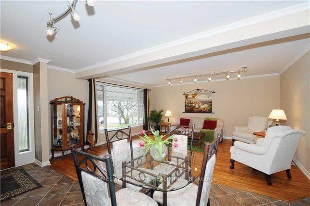 142 Hillcrest Drive Unit Upper photo 7
