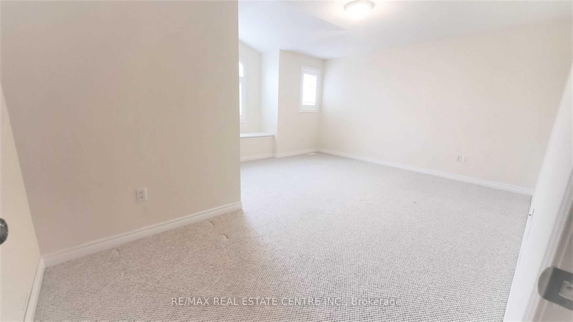 15 Sasha Court Unit (Upper Portion) photo 22