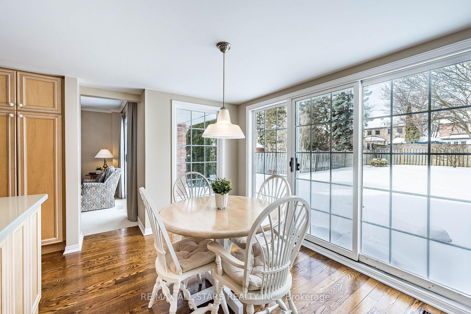 24 Ferndell Circle photo 13