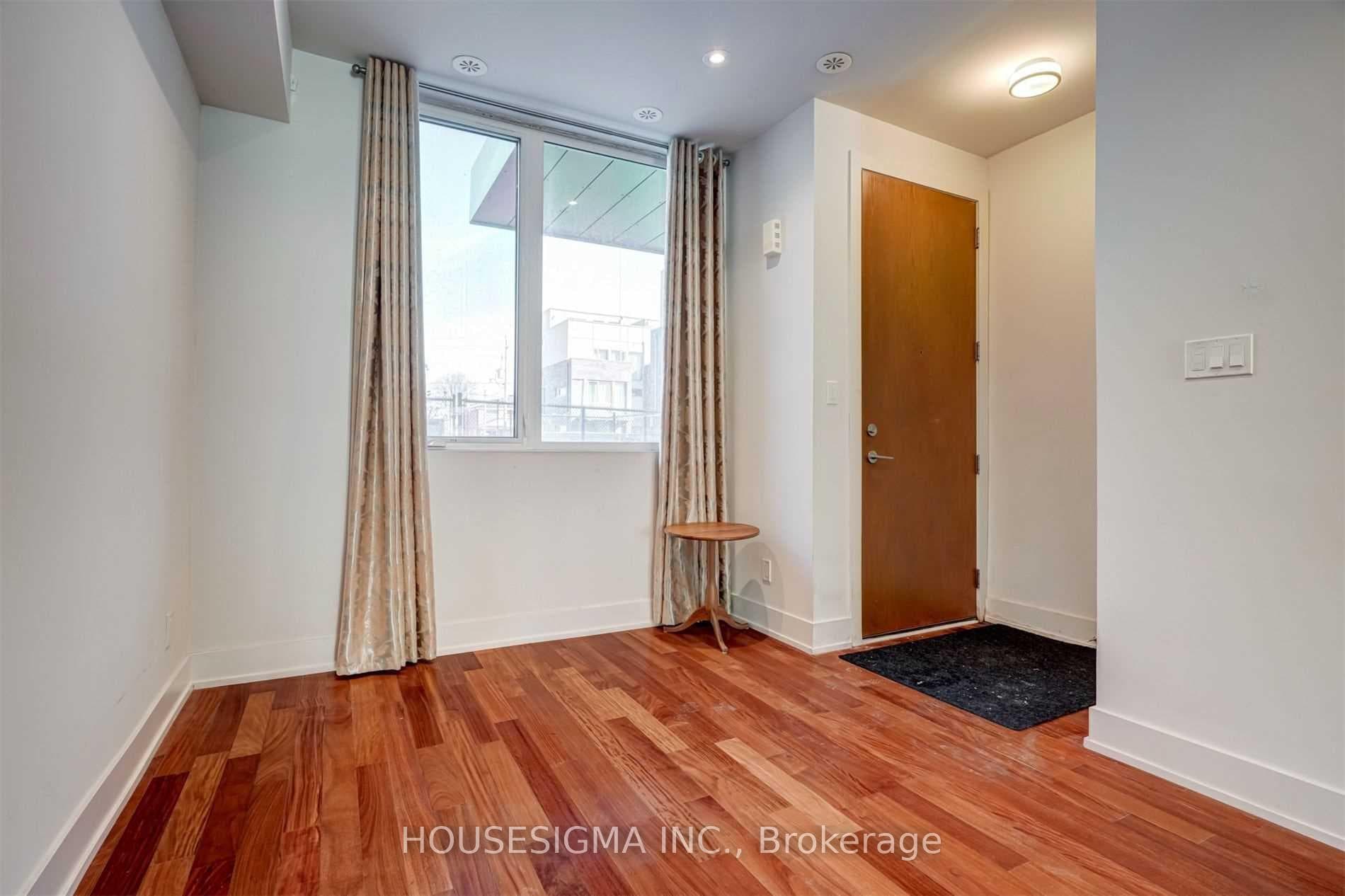 50 Curzon Street Unit 508 photo 4