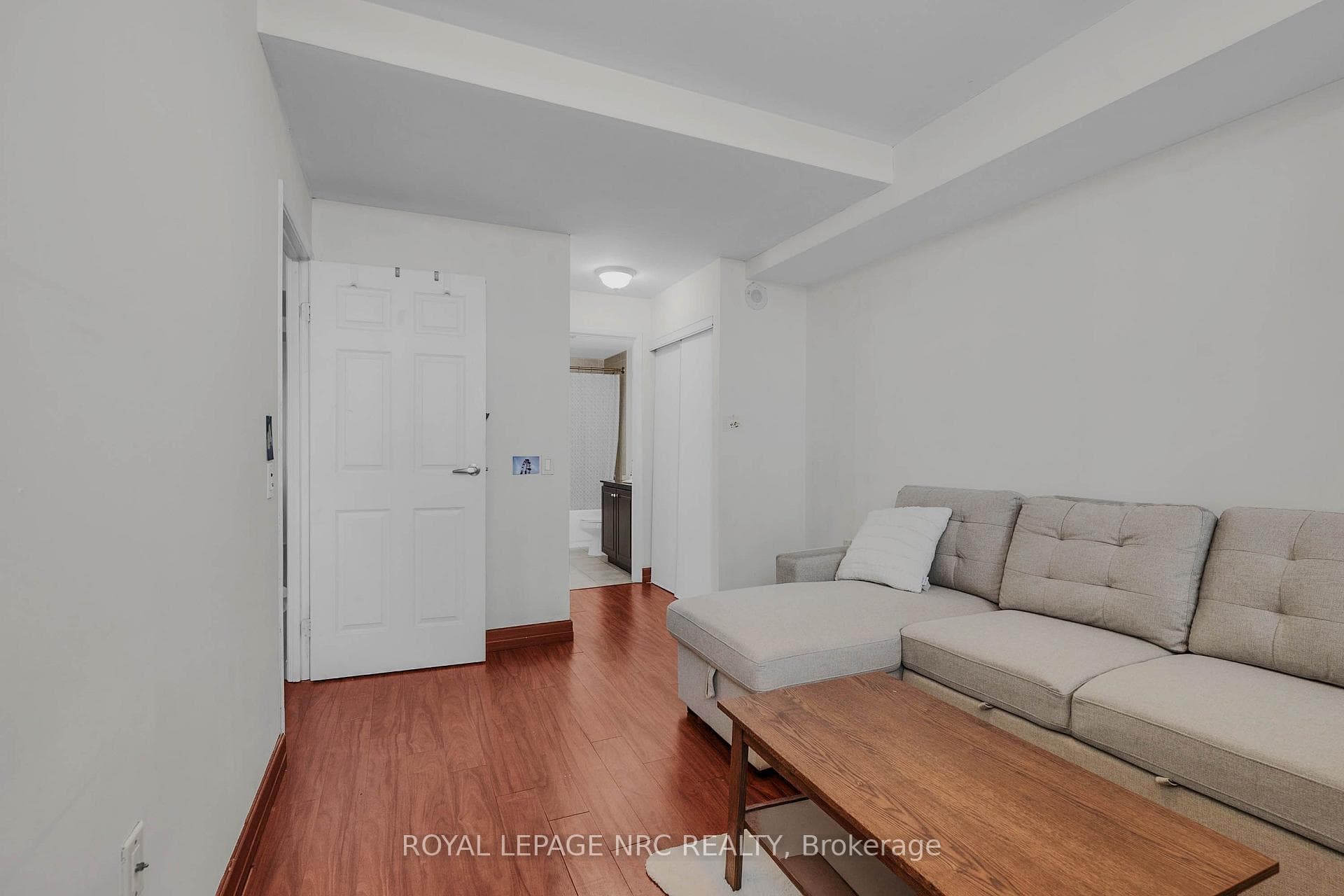 15 Maplewood Avenue Unit PH 6 photo 33