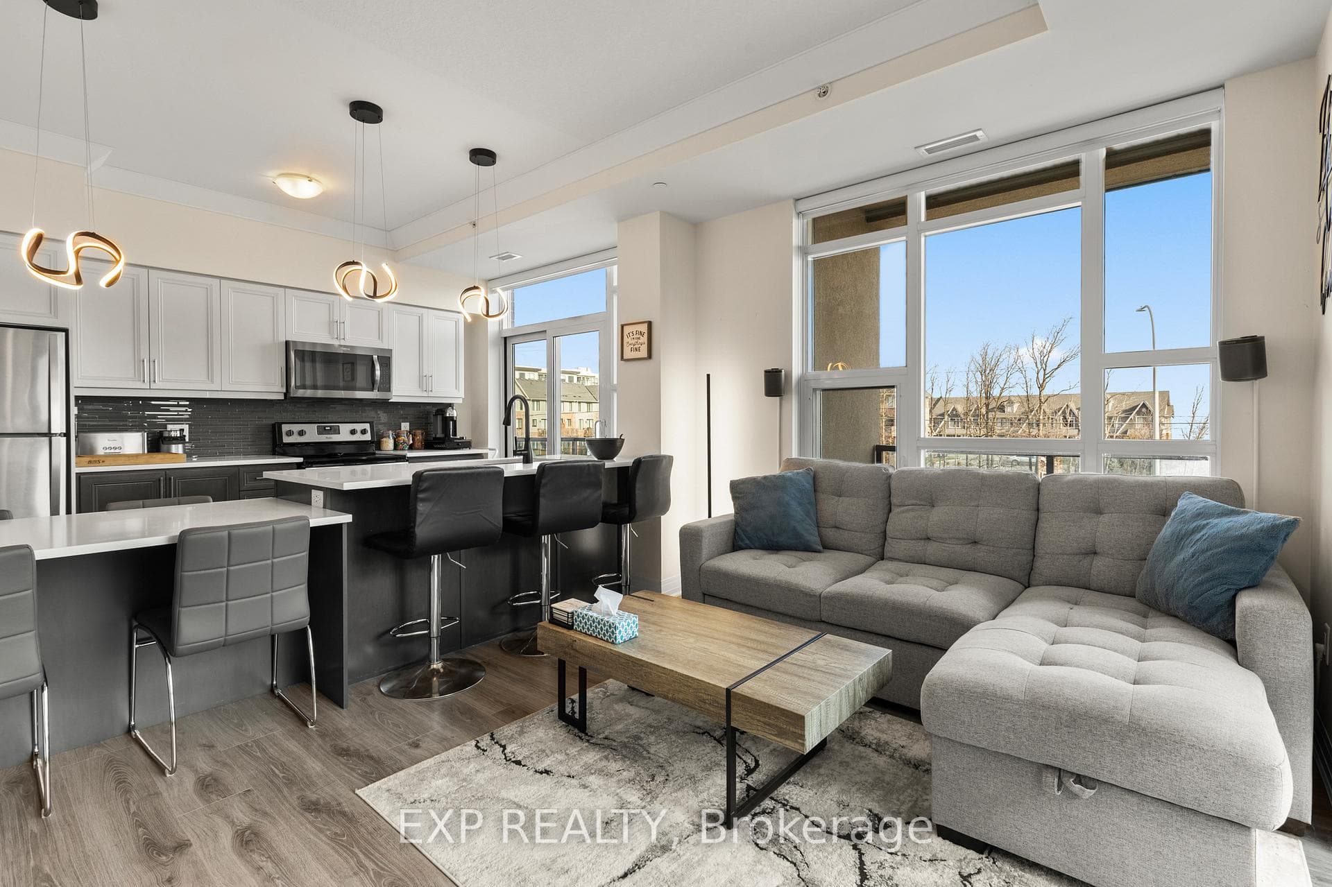 10 Concord Place Unit 209 photo 17