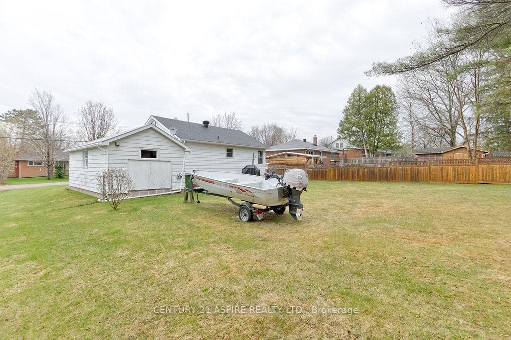 504 Wilbert Street photo 22