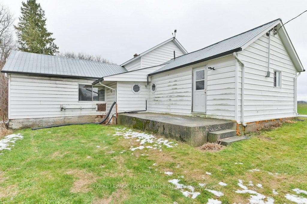 256 Moira Road photo 32