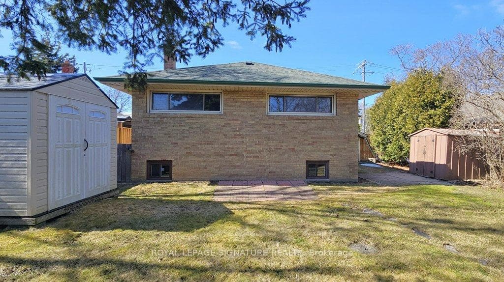 103 Lowcrest Boulevard photo 27