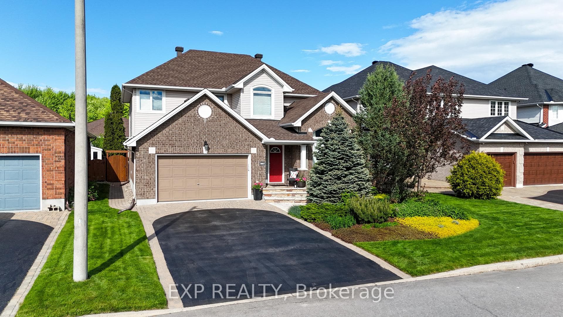 993 Red Spruce Street photo 1