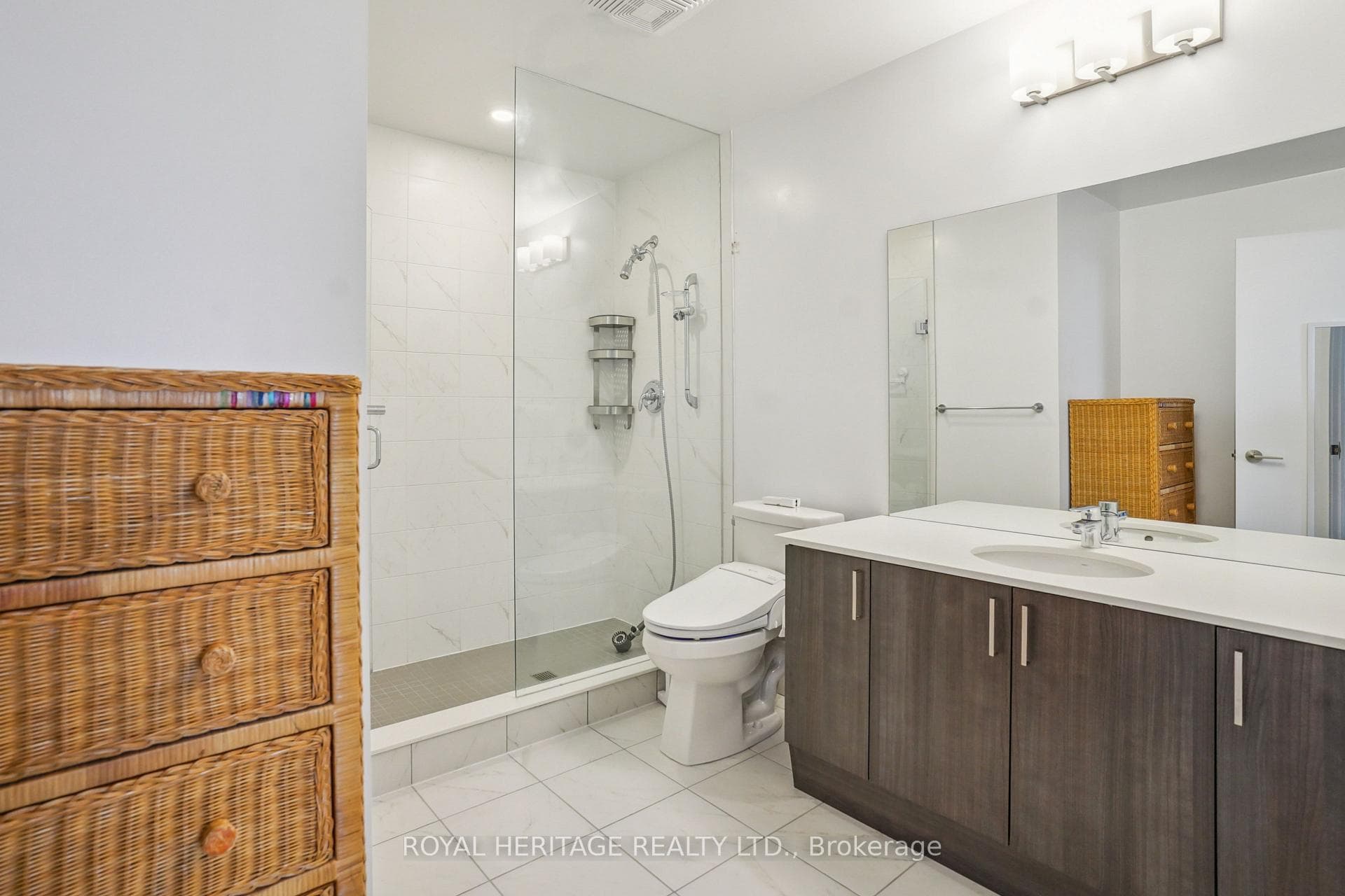 1480 Bayly Street Unit 1614 photo 16