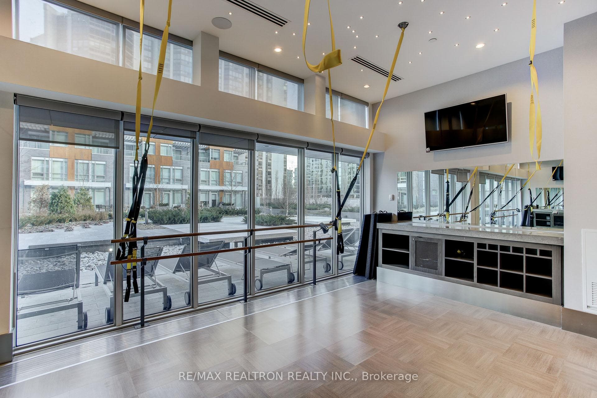 88 Sheppard Avenue Unit 209 photo 21