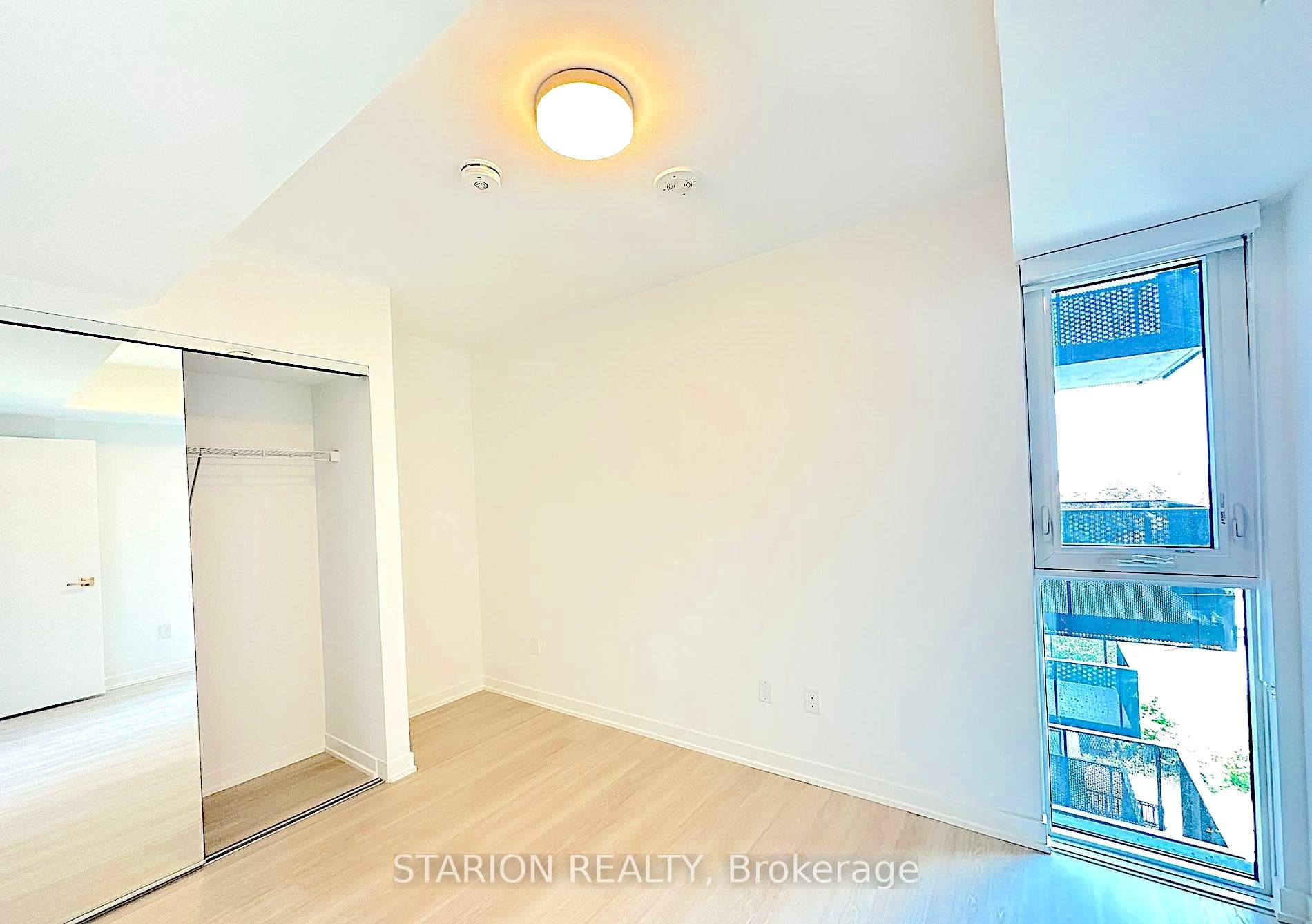 500 Wilson Avenue Unit 609 photo 12