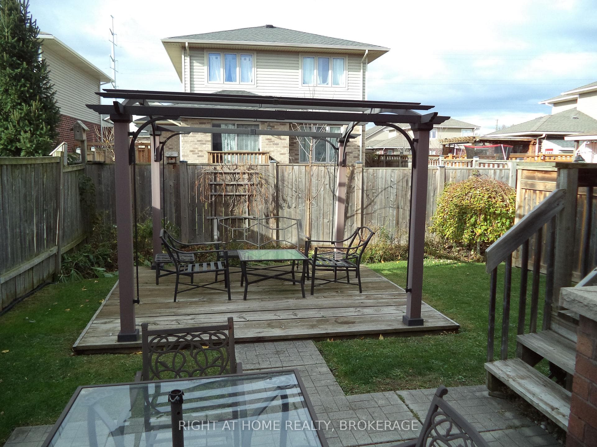 11 Colonel Lyall Street photo 34