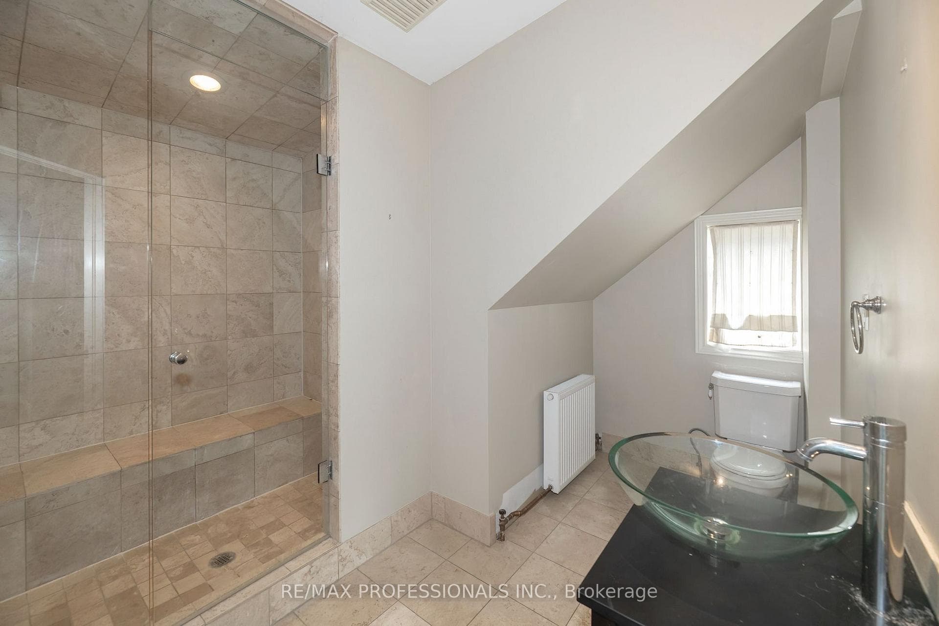 61 Grenview Boulevard photo 19