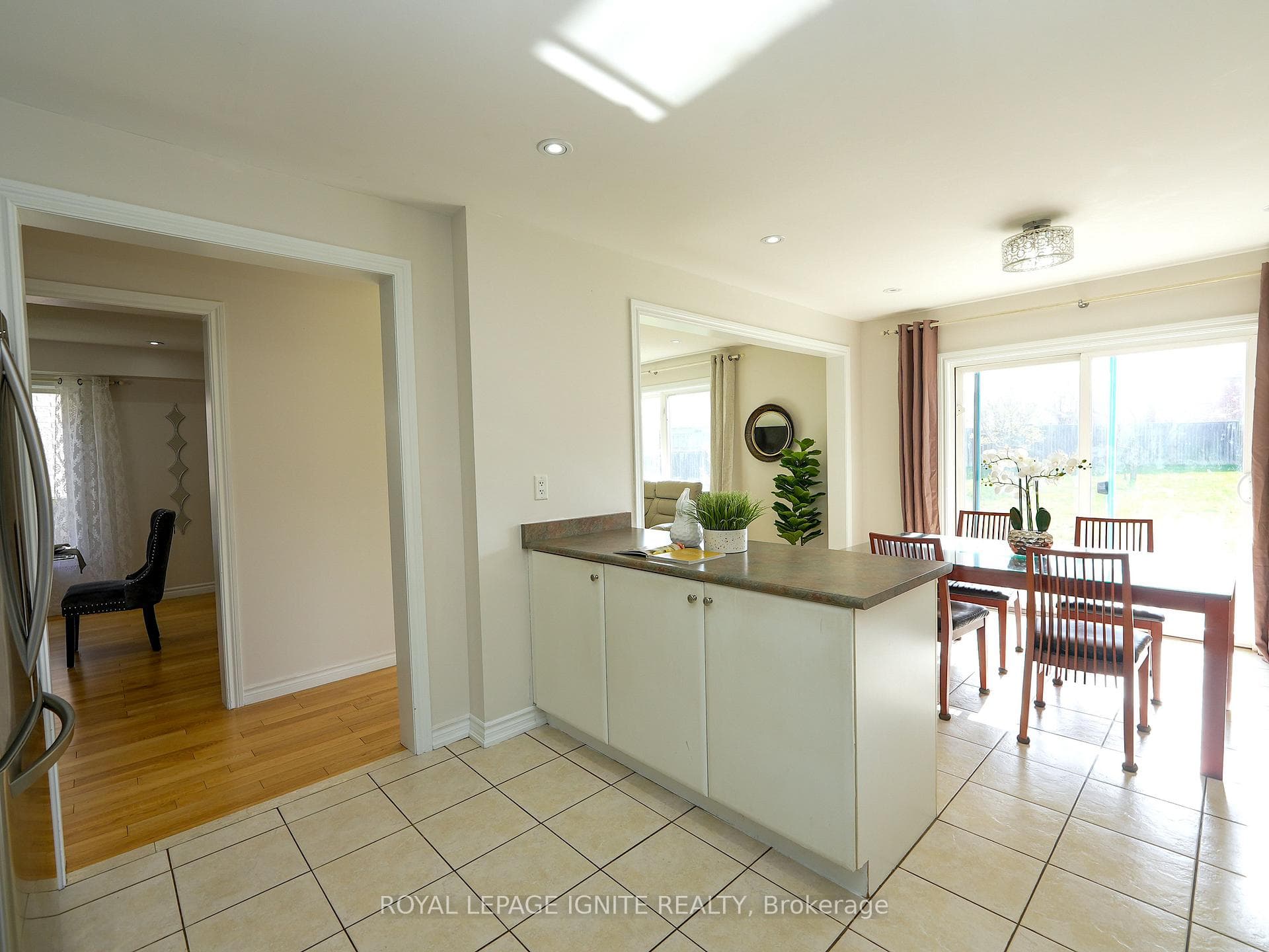 51 Harkness Drive photo 10