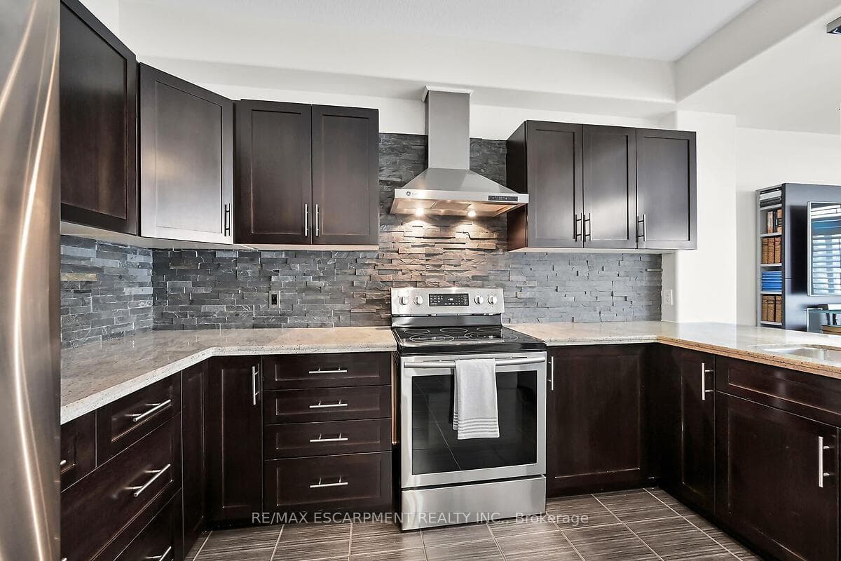 78 Fall Fair Way photo 10