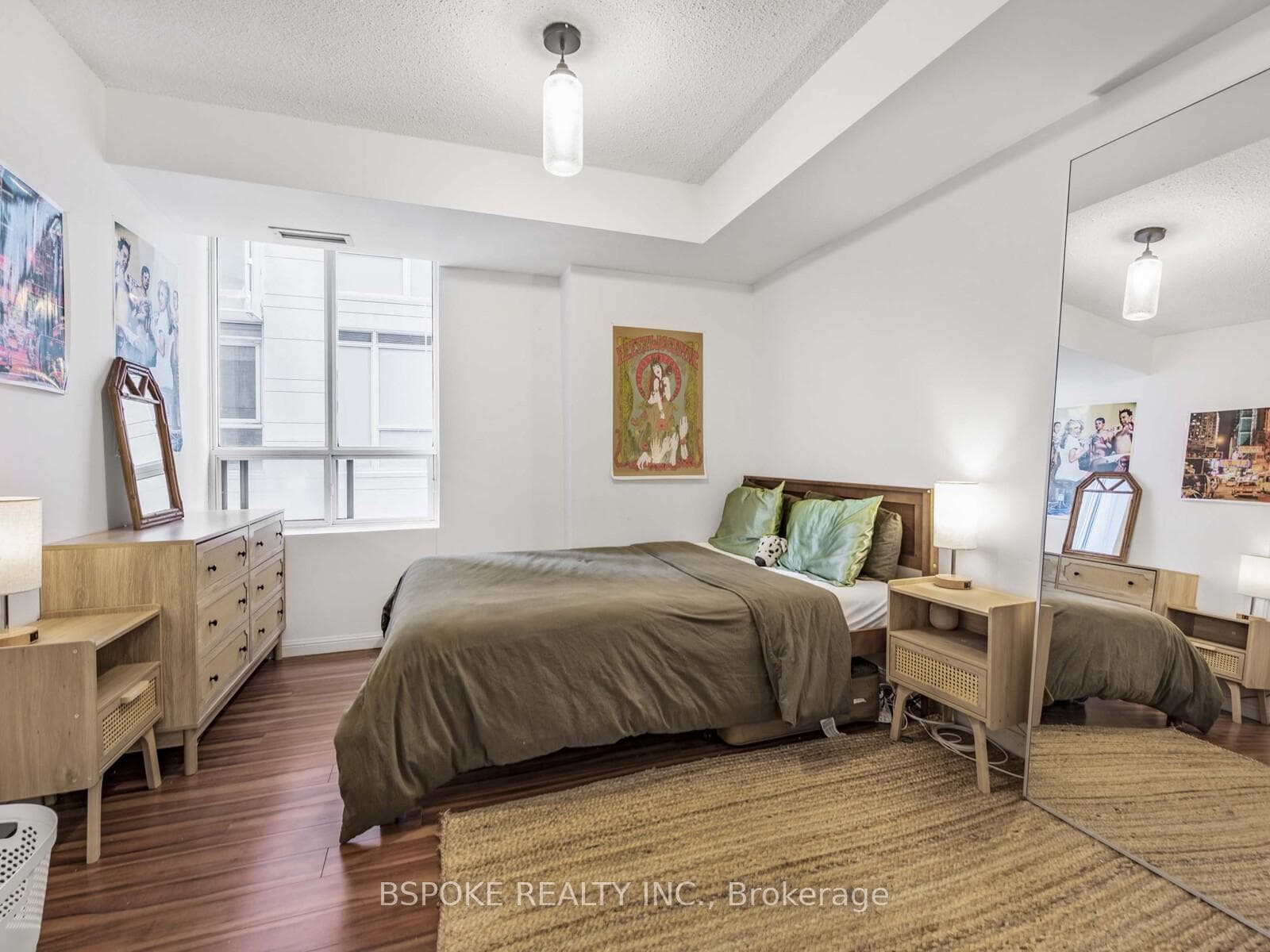 140 Simcoe Street Unit 304 photo 10