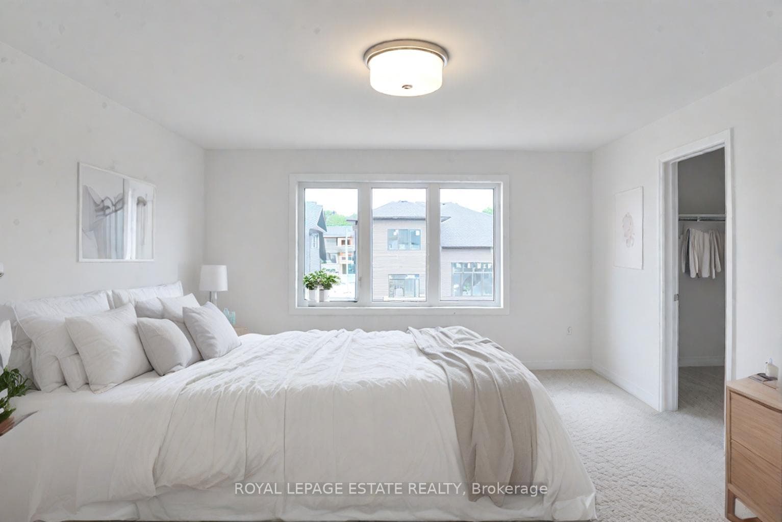 3176 Searidge Street photo 21