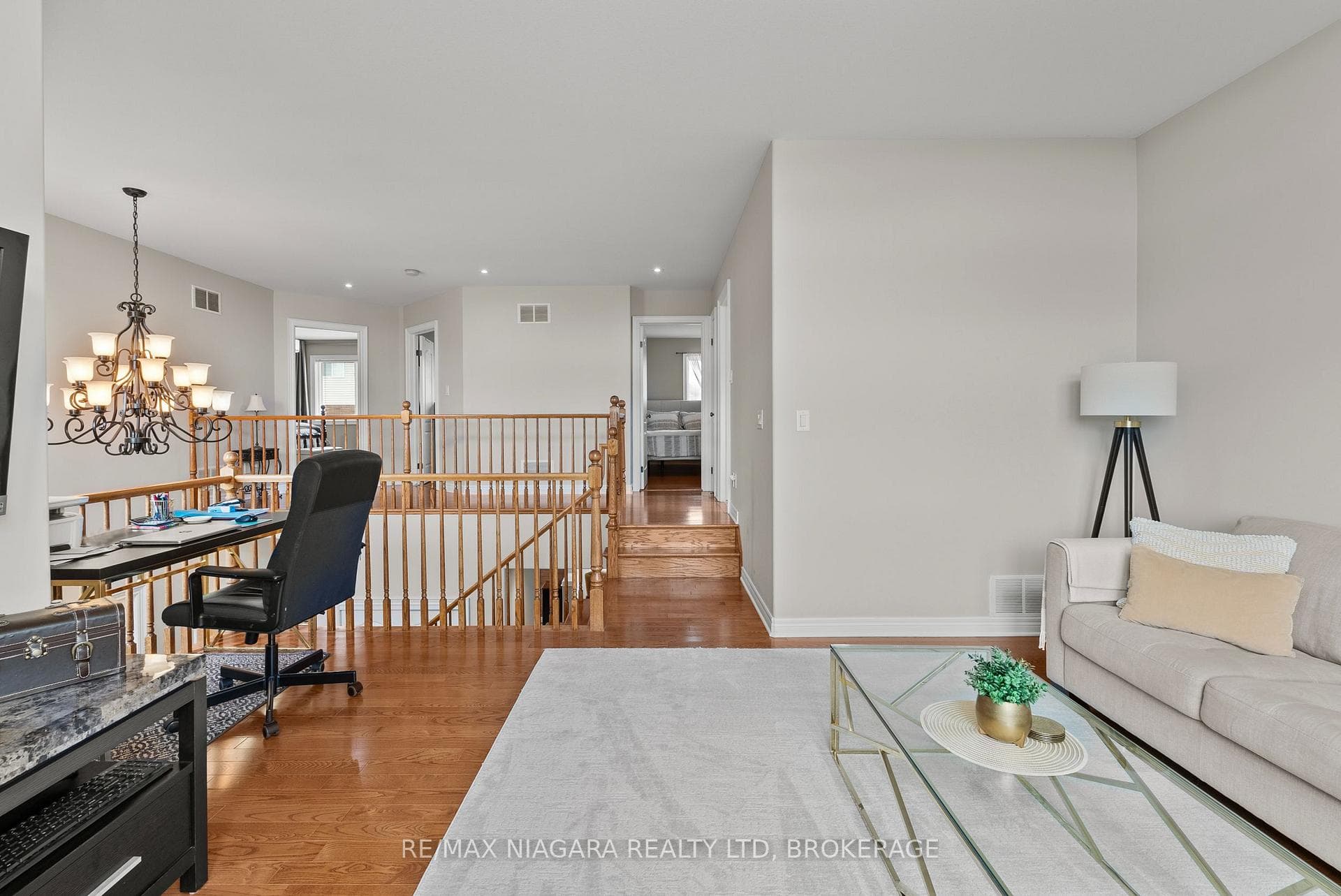 282 Winterberry Boulevard photo 26