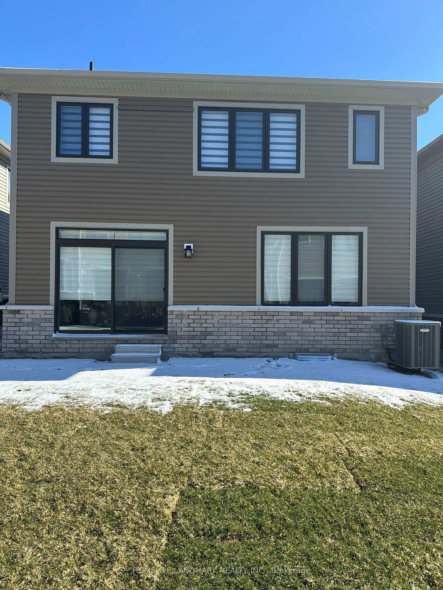 672 Grand Ridge Avenue photo 35