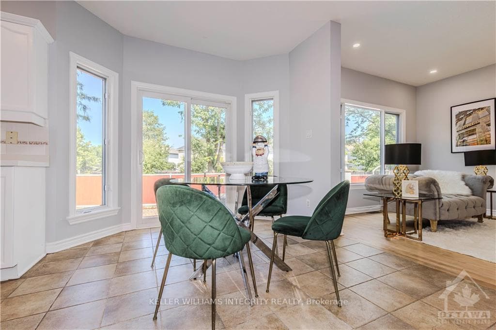 212 REDPATH Drive photo 11
