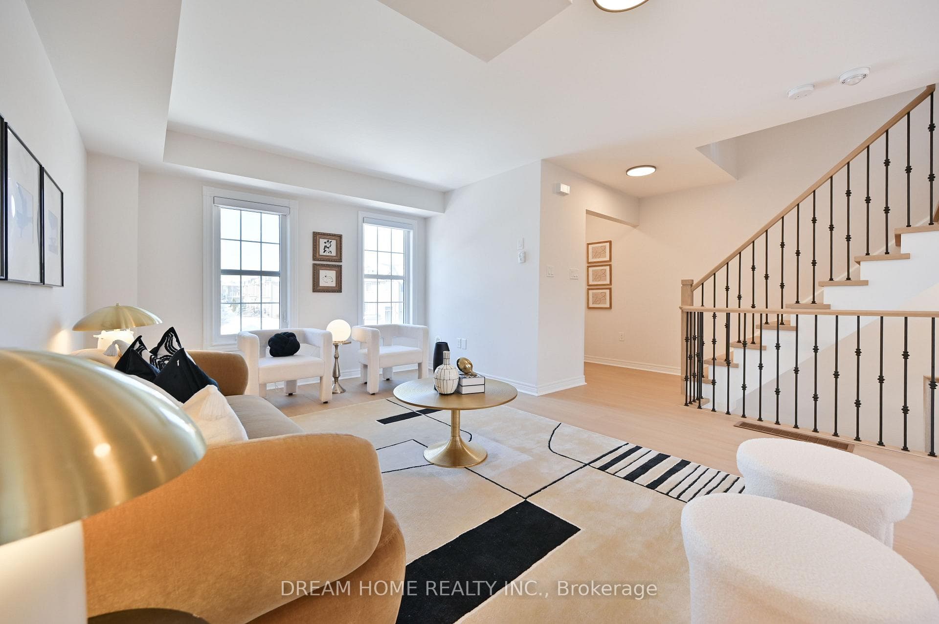 2280 Baronwood Drive Unit 98 photo 8