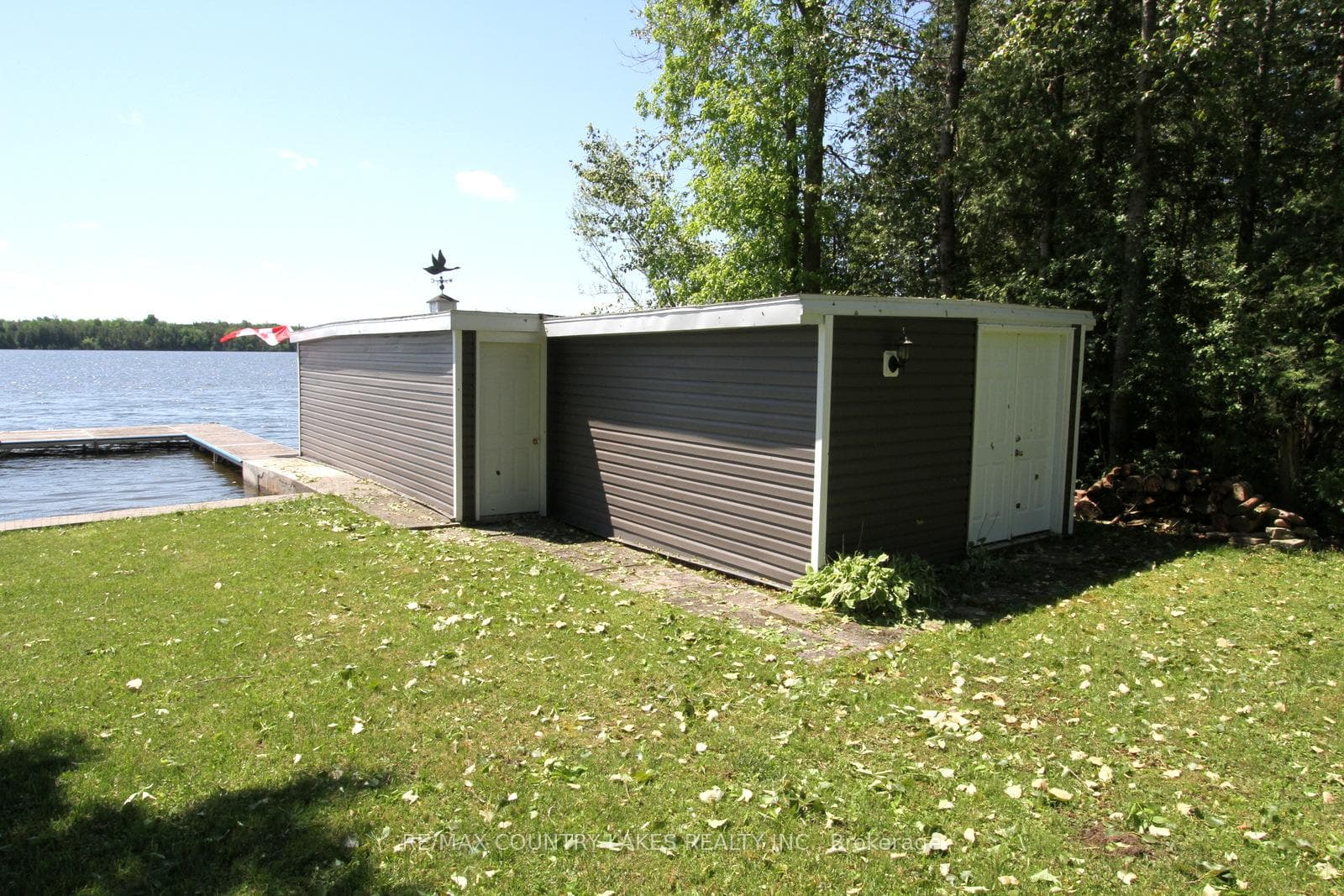 275 McGuire Beach Road photo 37