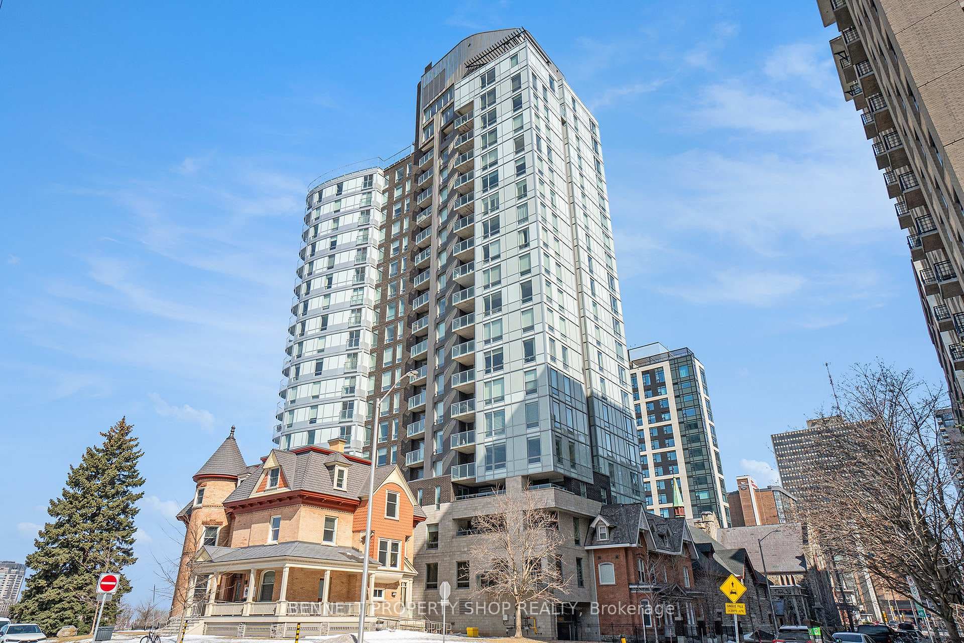 428 Sparks Street Unit 1402 photo 1