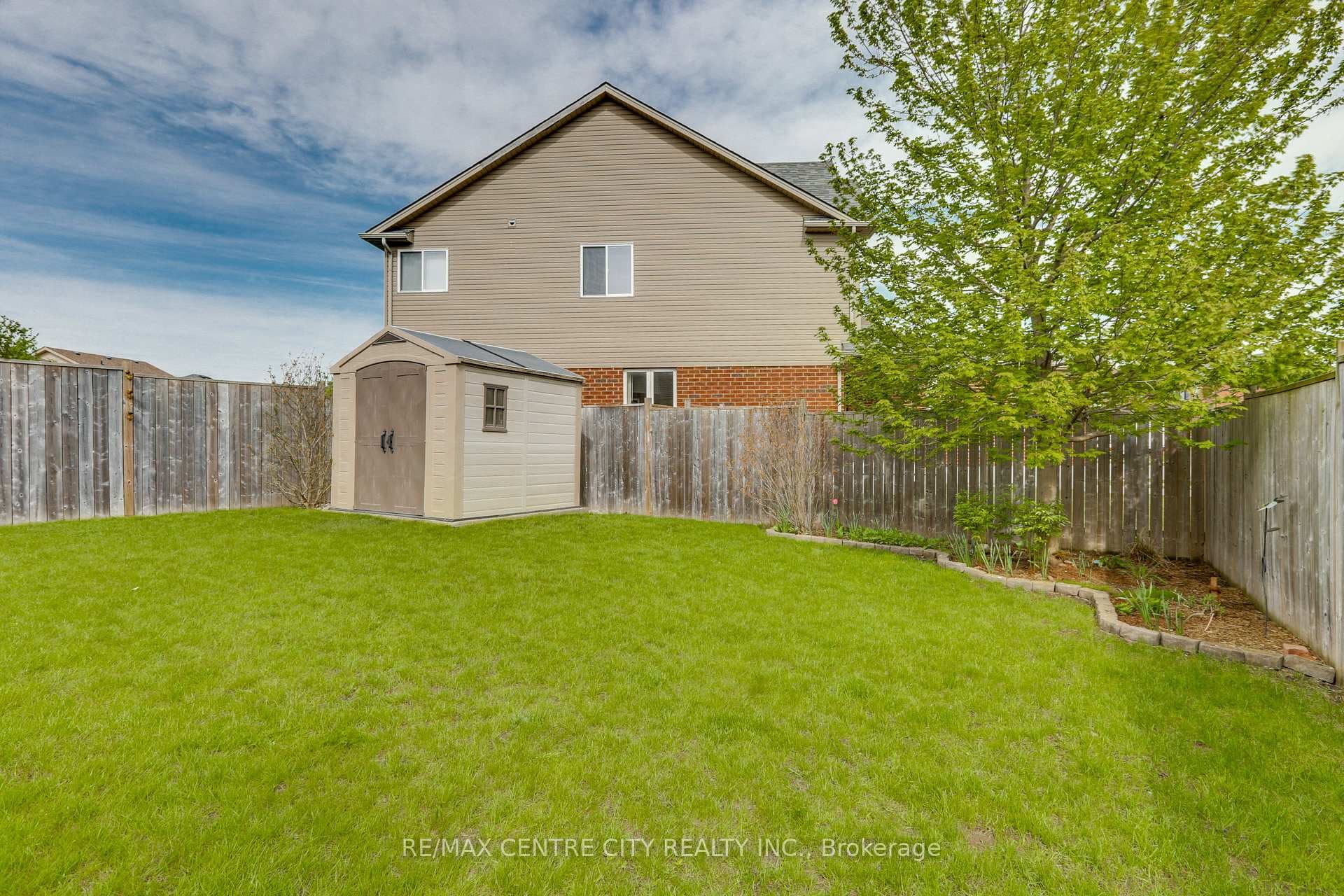 1799 Couldridge Way photo 35