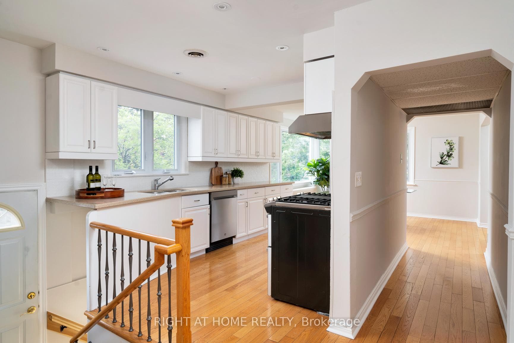 57 Boem Avenue photo 9