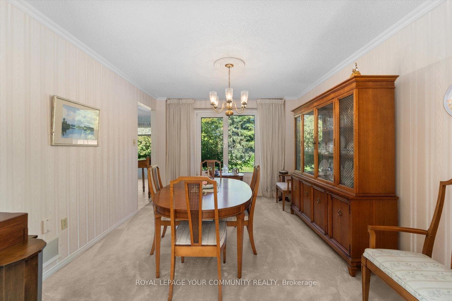 284 Brimson Drive photo 9