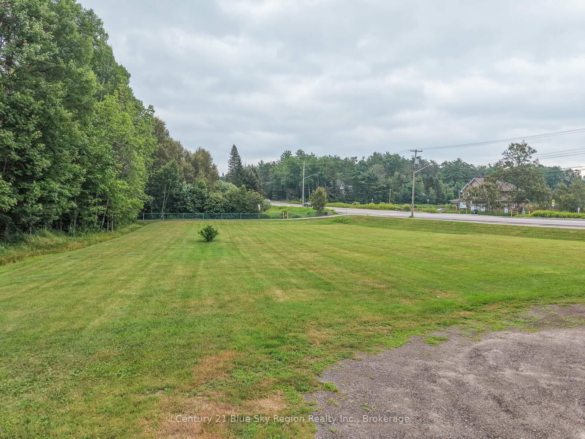 1272 Lakeshore Drive photo 6