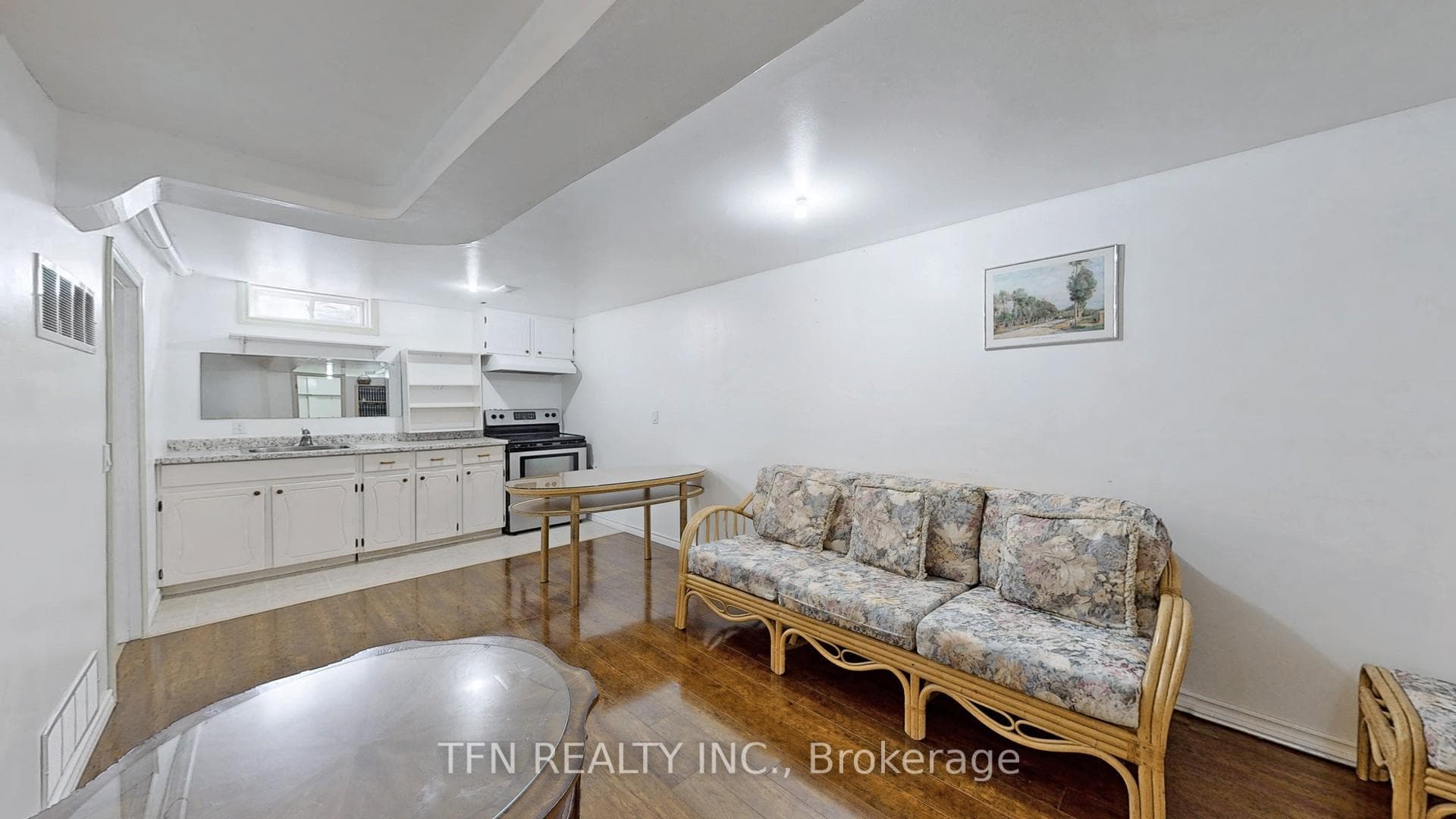 49 Macmillan Avenue photo 31