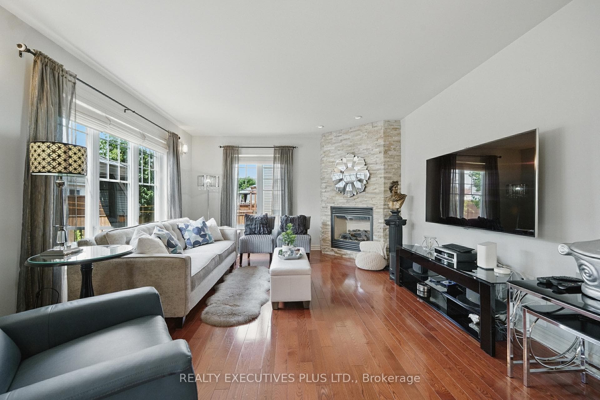 2709 Sylvain Street photo 14