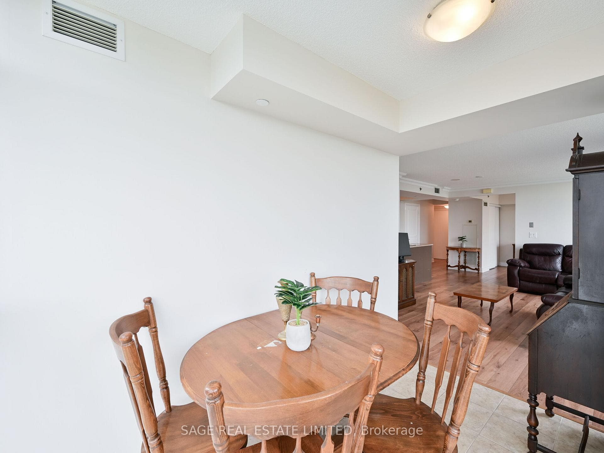 3 Marine Parade Drive Unit 808 photo 14
