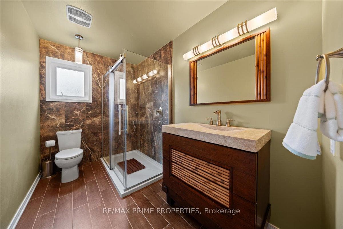800 Fairwinds Terrace photo 35