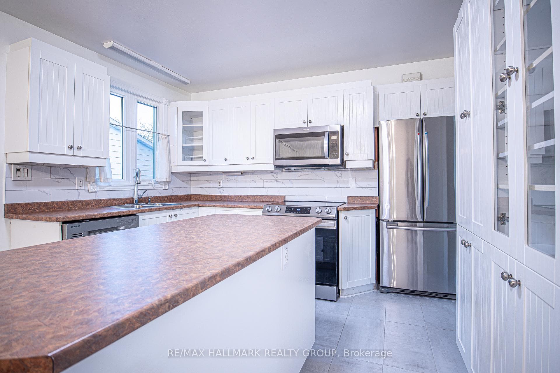 359 Nagel Avenue Unit A photo 7