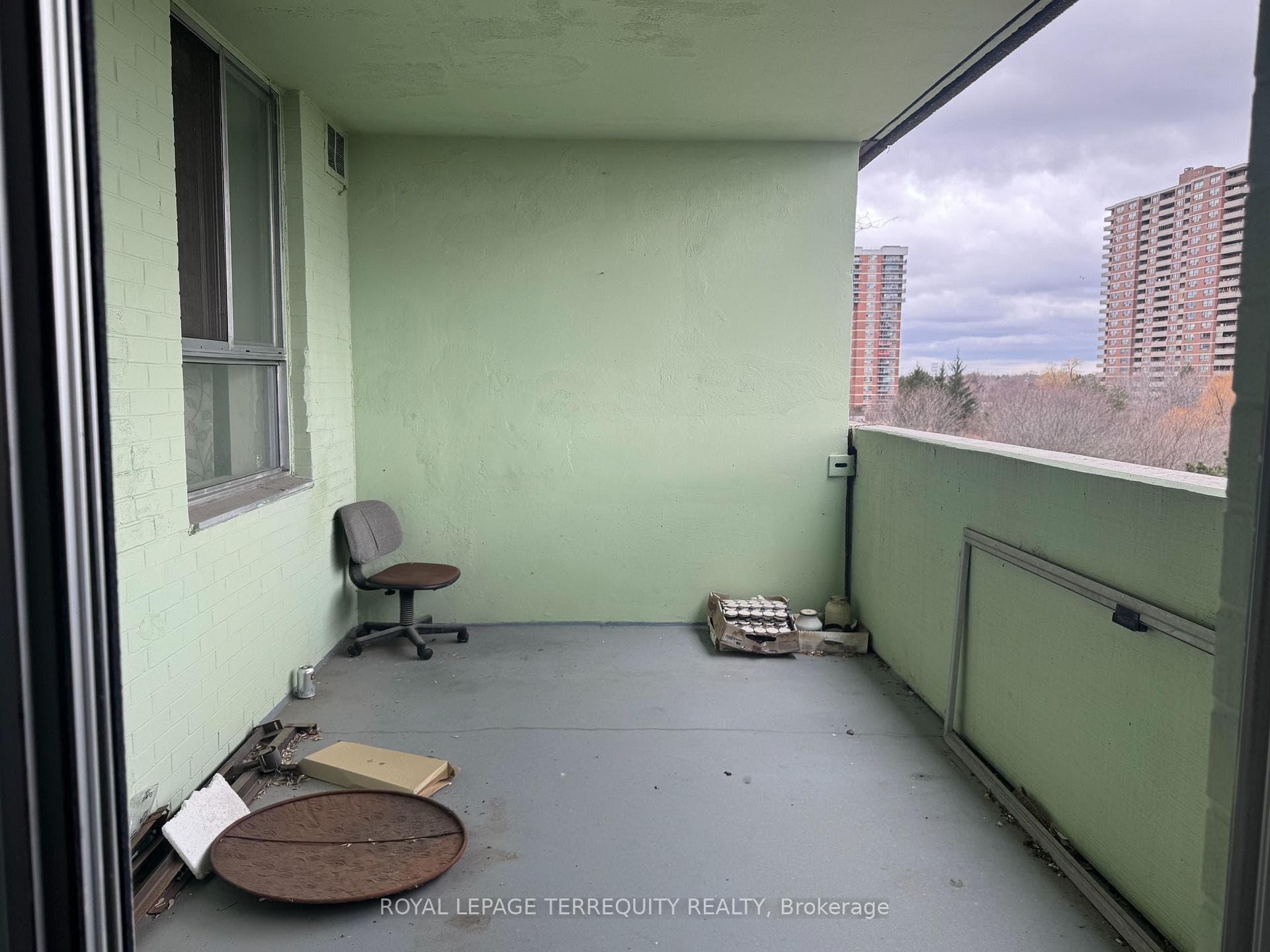 40 Panorama Court Unit 605 photo 13