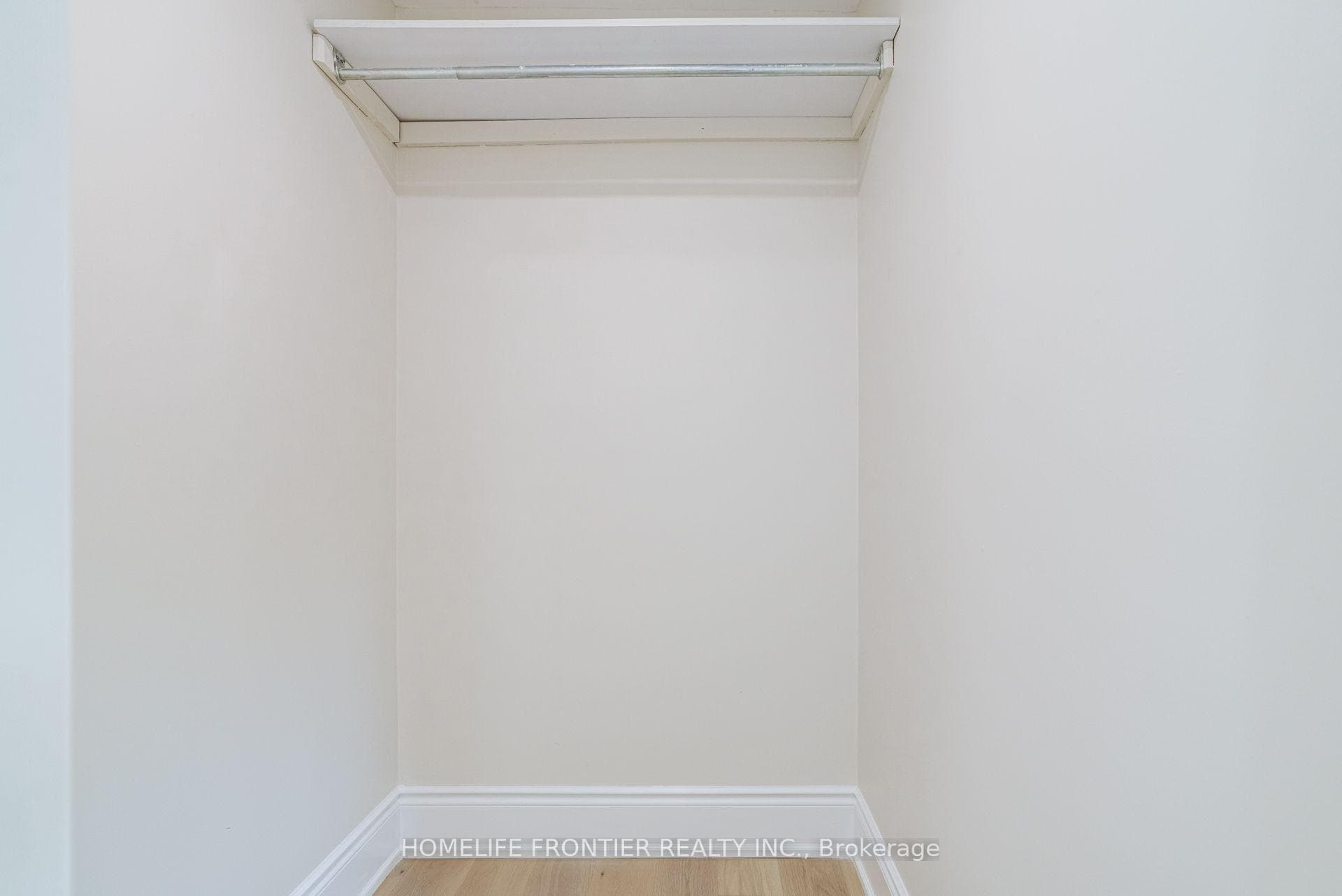 1059 Ivandale Drive photo 26