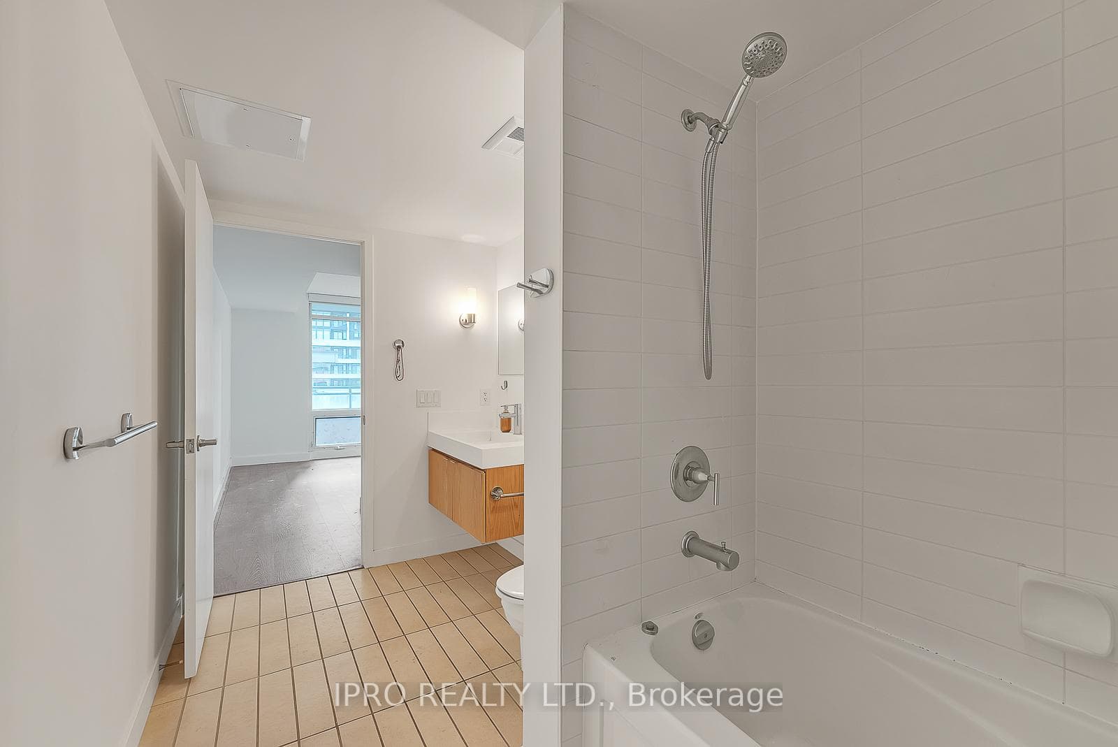 4K Spadina Avenue Unit 522 photo 23