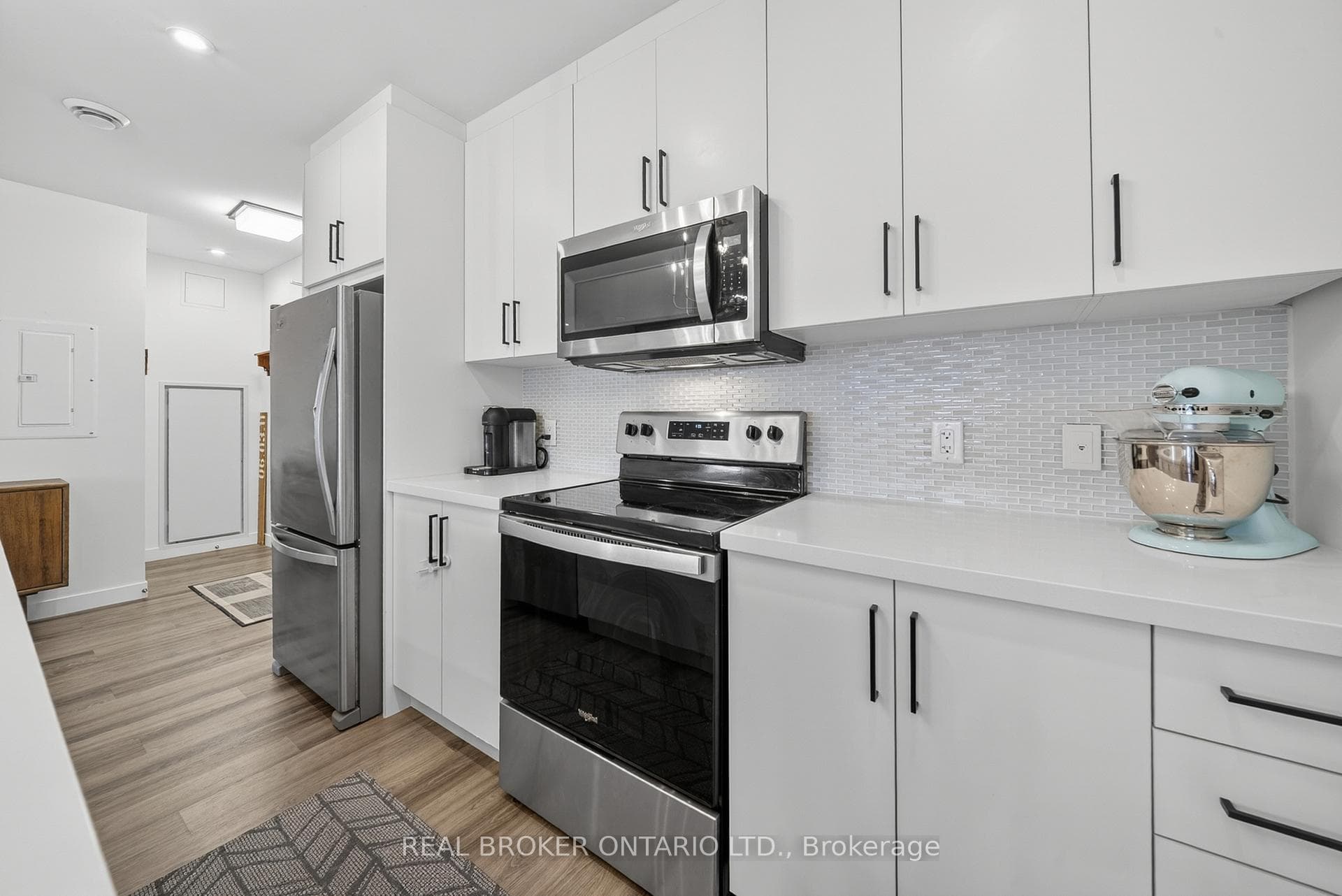 479 Charlton Avenue Unit 106 photo 6