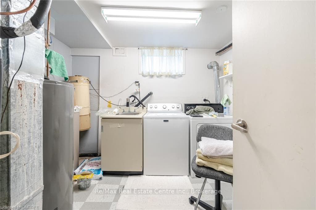 238 LAURIER Avenue photo 36
