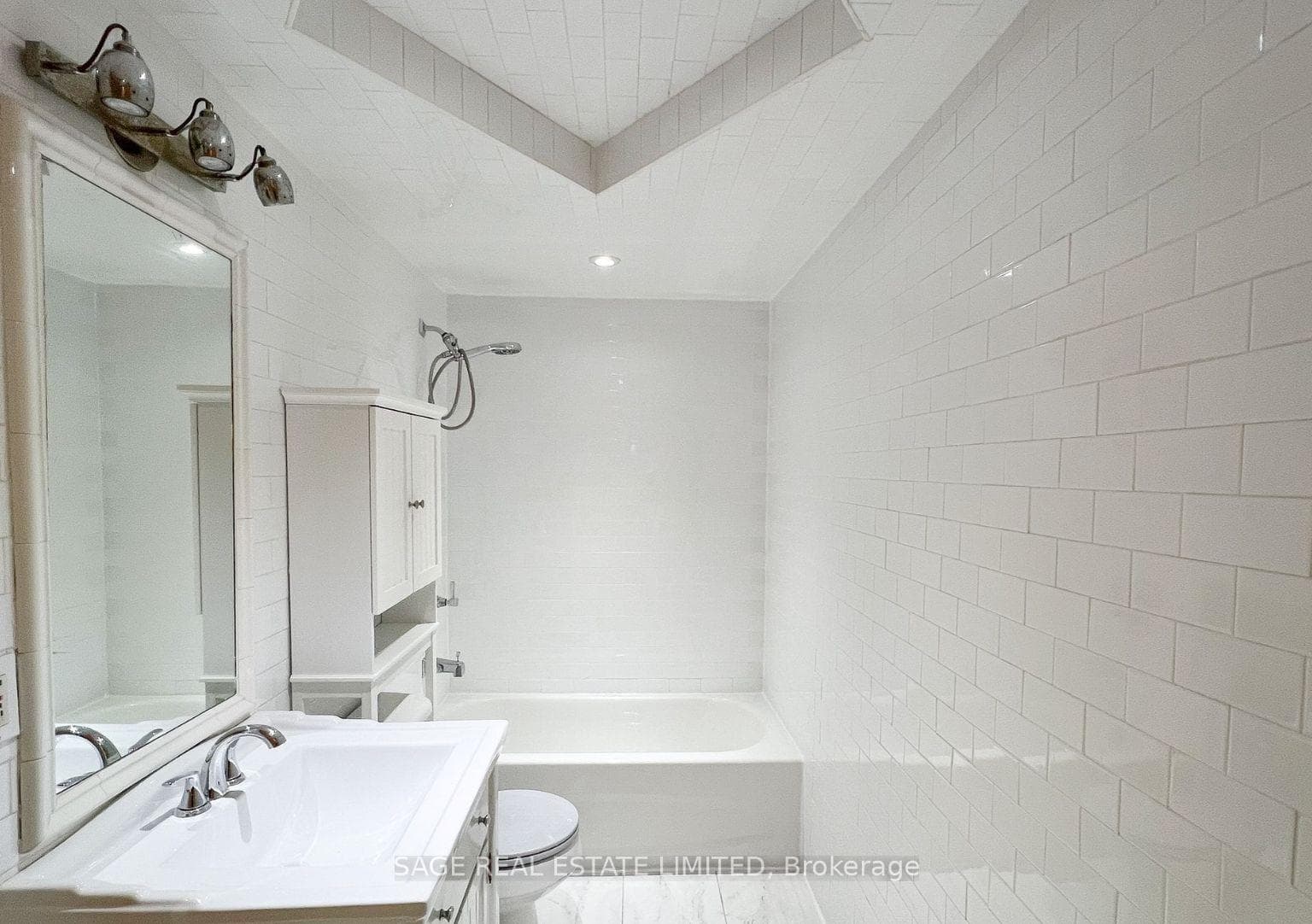 50 Jane Street Unit Unit B photo 8