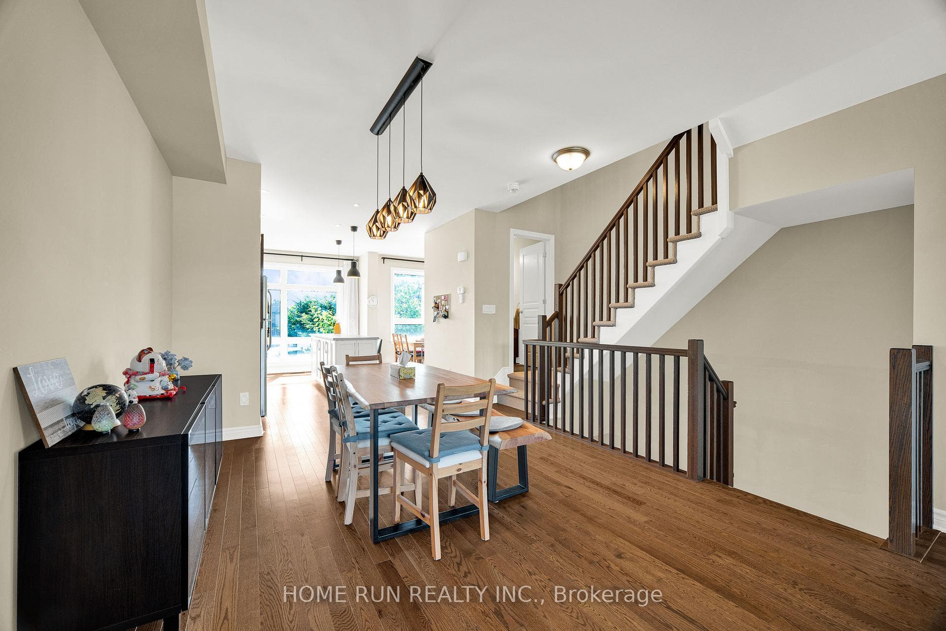 90 Gooseberry Place photo 18
