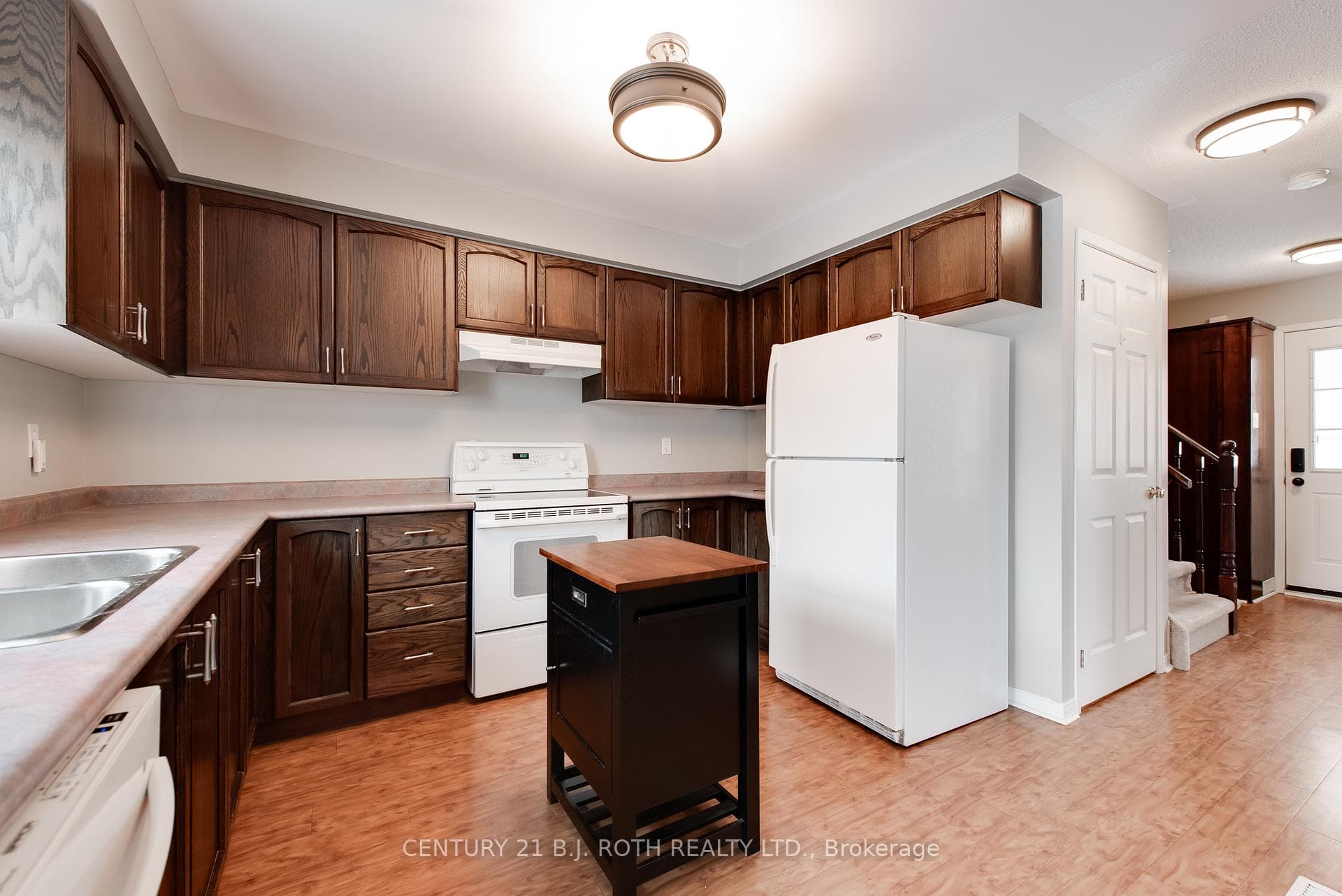 7 Drake Drive photo 15